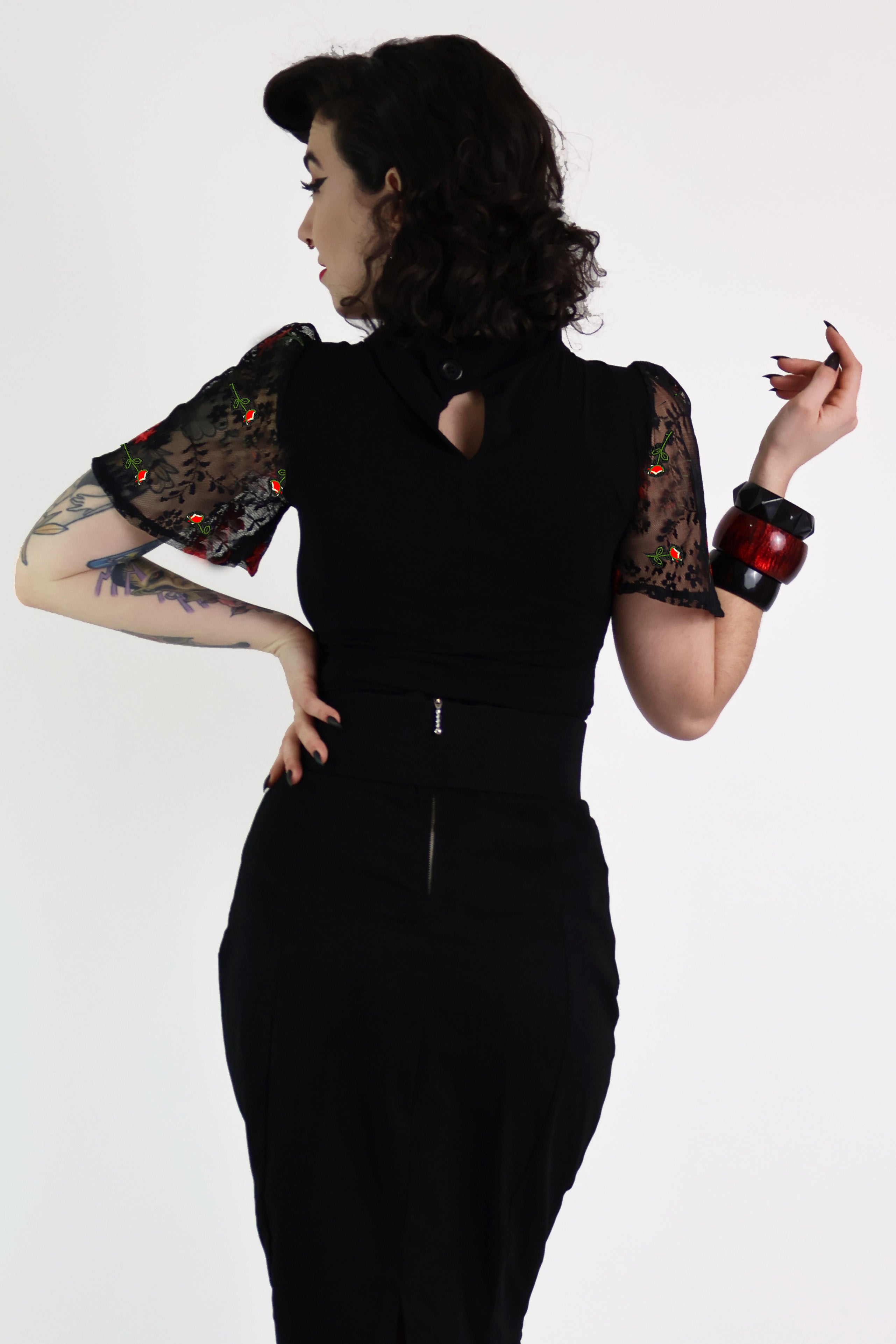 Black Rose Lace Top – Bonsai Kitten